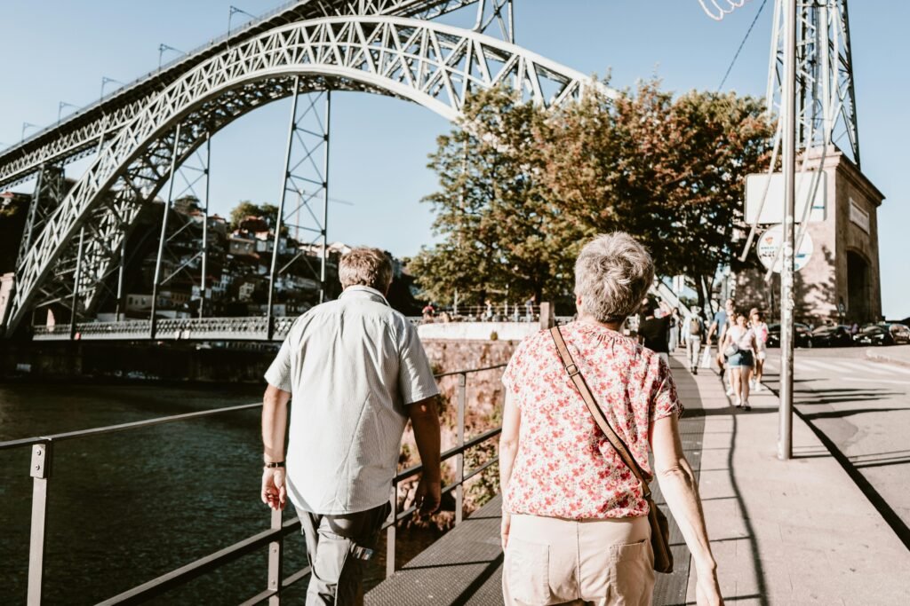 Helicopter Tours for Seniors: Safety & Comfort